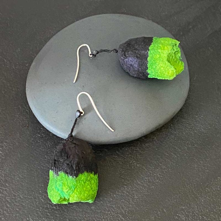 Boucles d'oreilles Olive Vert/Noir Vendu